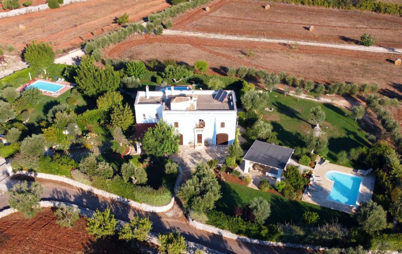 Terra Sessana Ville E Trullo Con Piscina Privata Остуни Екстериор снимка