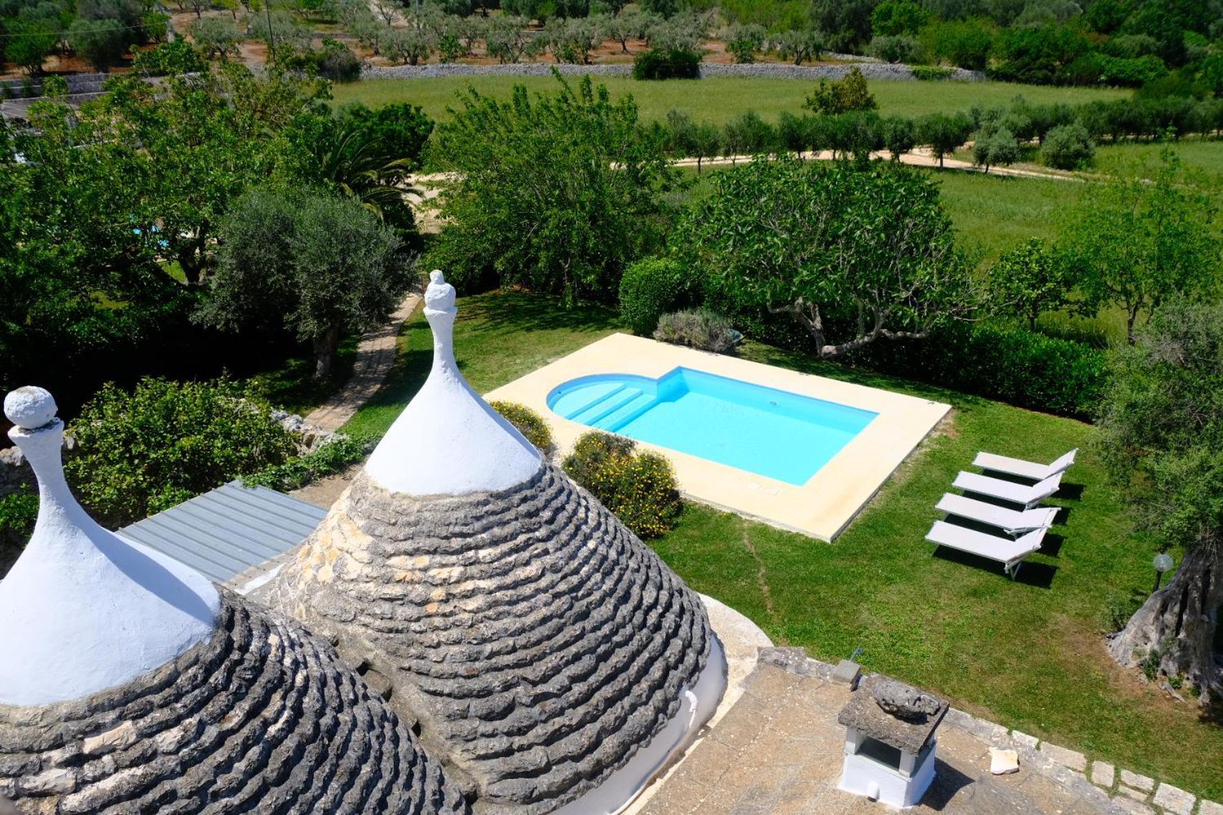Terra Sessana Ville E Trullo Con Piscina Privata Остуни Екстериор снимка