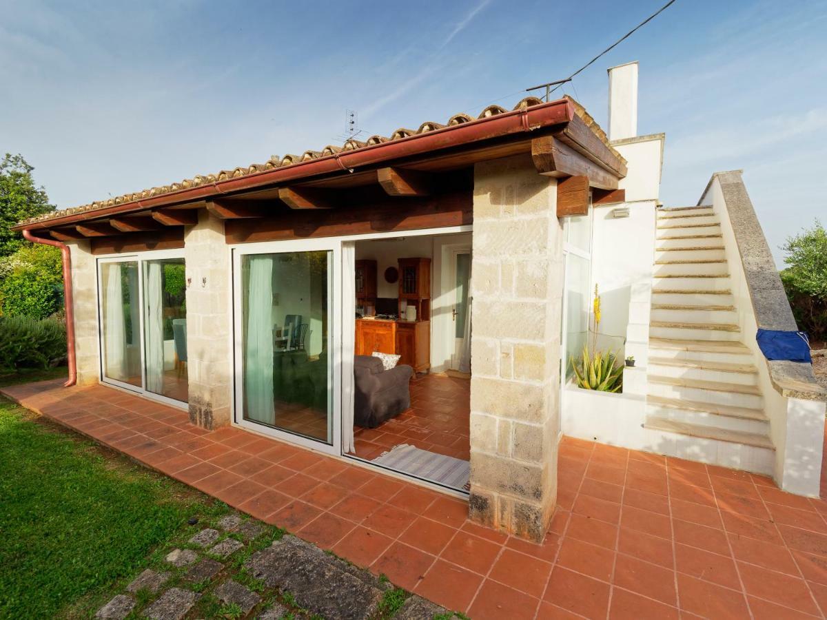 Terra Sessana Ville E Trullo Con Piscina Privata Остуни Екстериор снимка