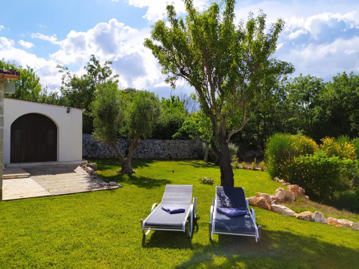 Terra Sessana Ville E Trullo Con Piscina Privata Остуни Екстериор снимка